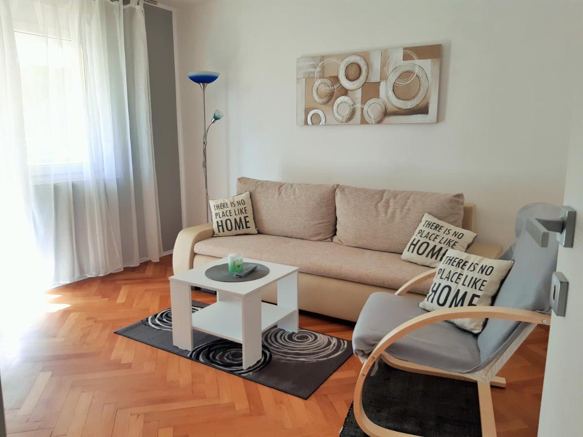 Bright & Cozy * Pula